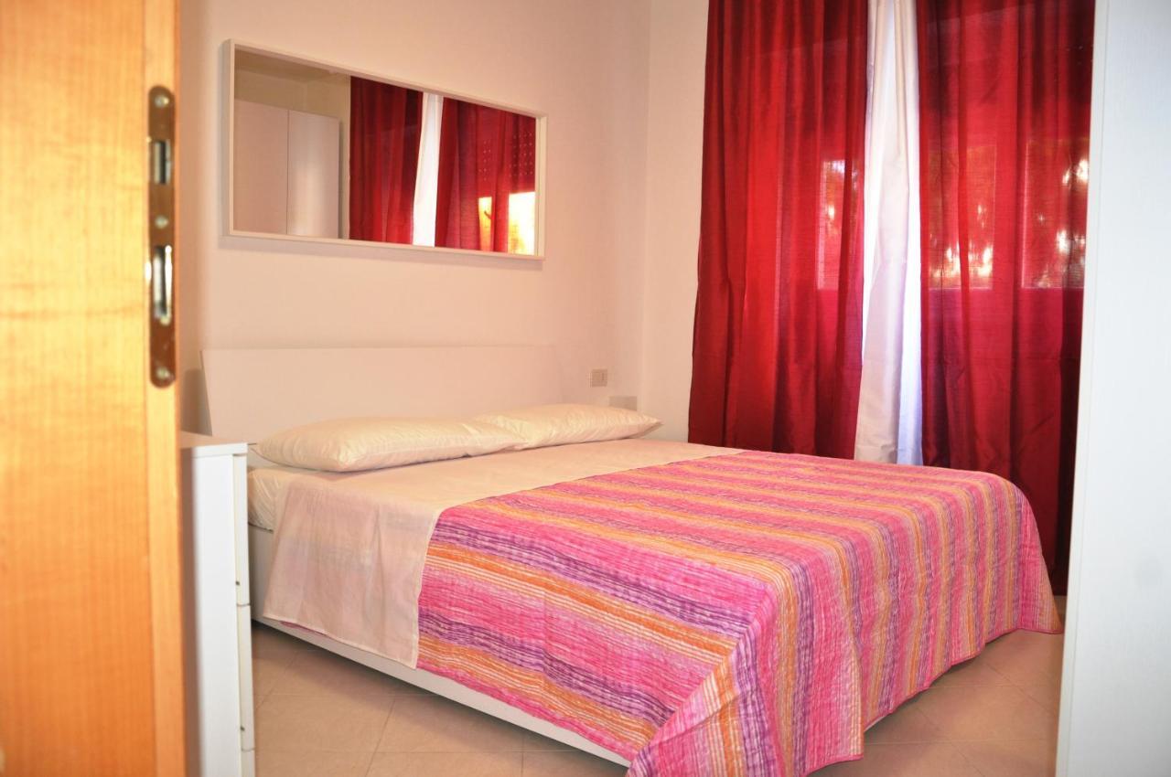 Via Battisti 231 1 Lägenhet Pietra Ligure Exteriör bild